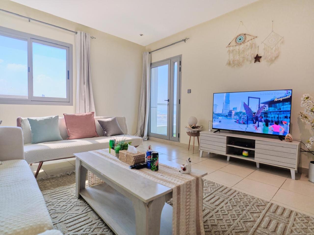 Wonderful 1bd With Full Marina View * دبي