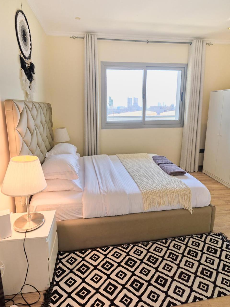 شقة Wonderful 1bd With Full Marina View *